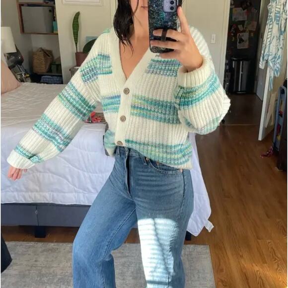 Slate & Willow White Teal Striped Oversized Cardigan Sweater SMALL Cropped $125 - Picture 6 of 10
